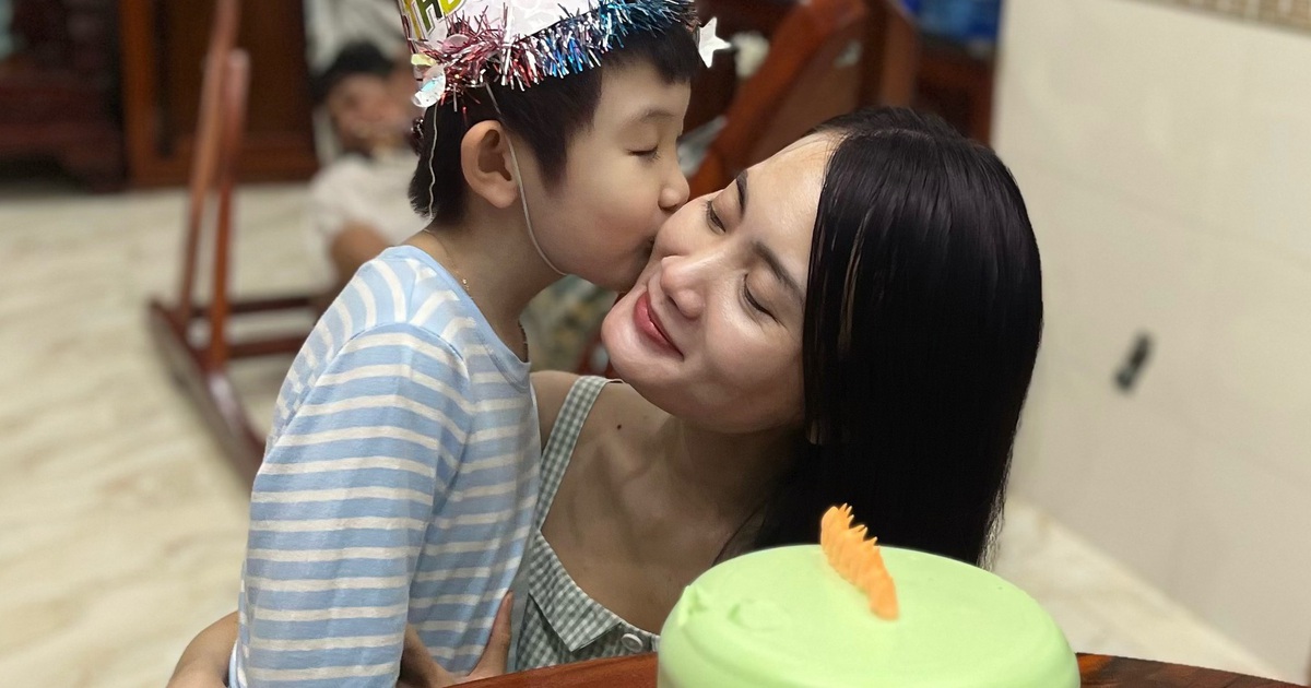 Mắc nợ người thầy thuốc của thành phố này
