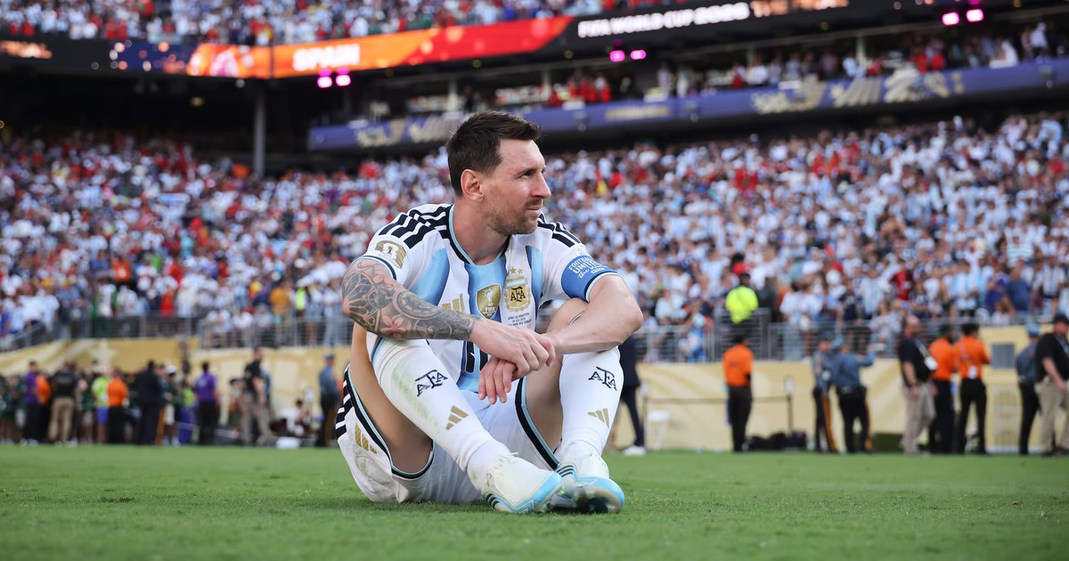 Messi có thể phải đấu cho Inter Miami, không về Argentina dự ngày lễ tôn vinh