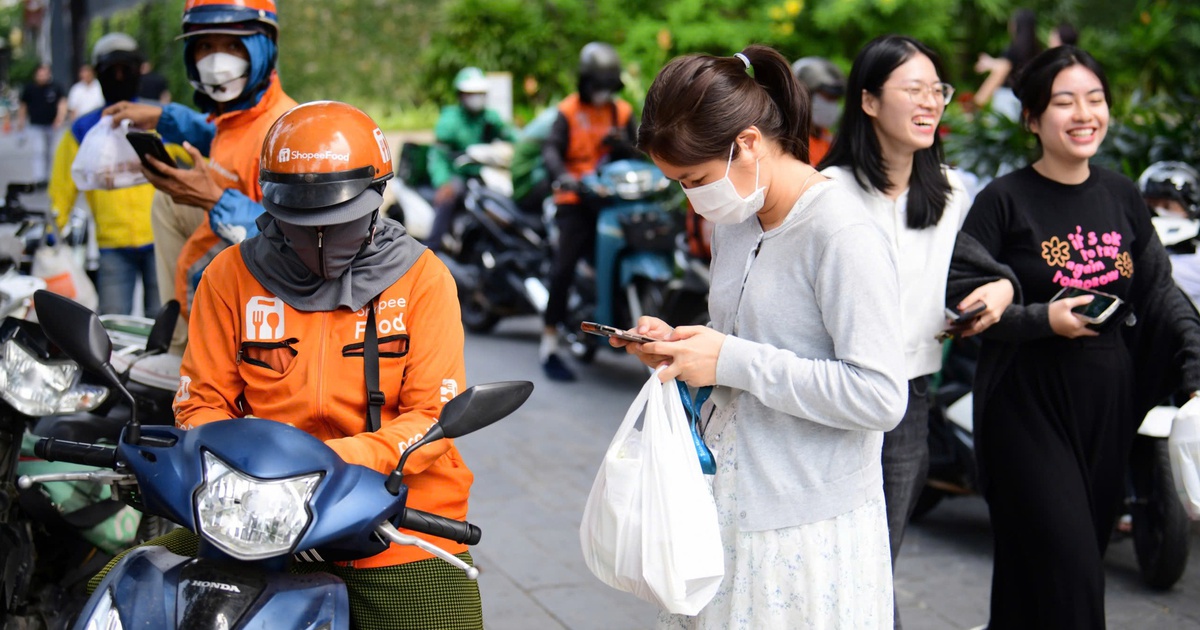 Bán hàng trên sàn: Cục Thuế giải đáp loạt vướng mắc về hóa đơn điện tử