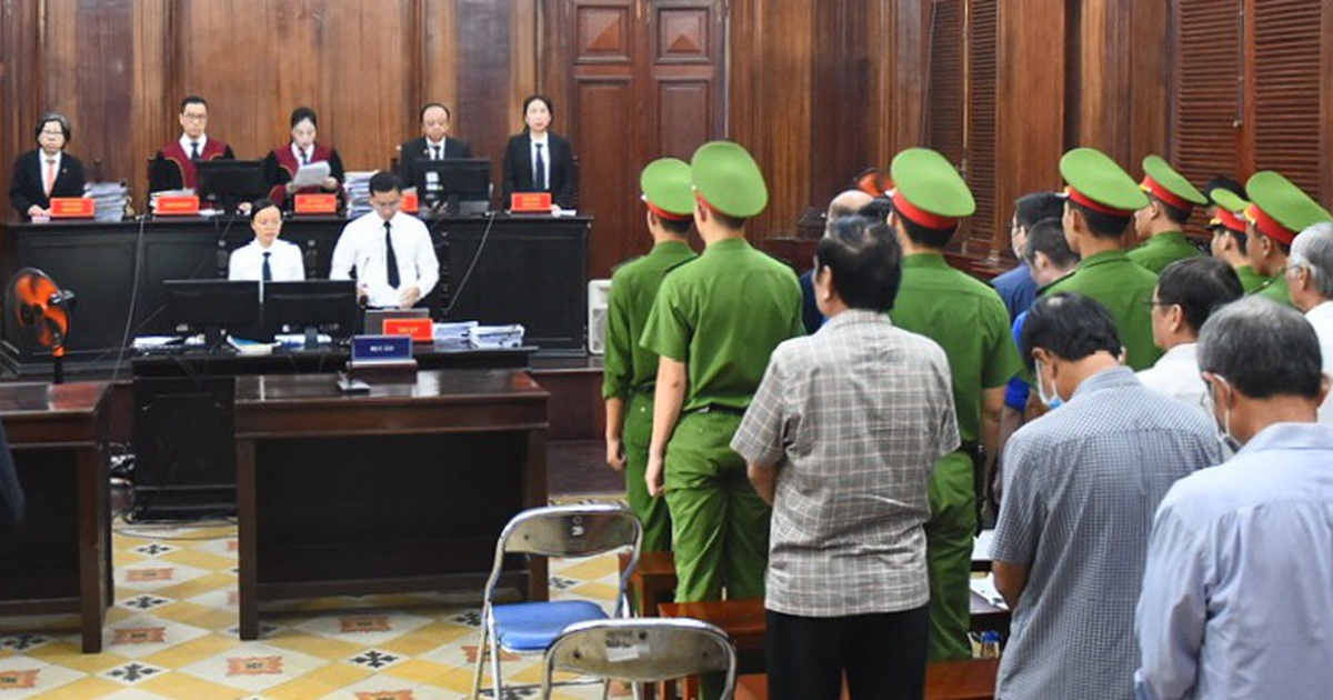 Bộ Công an đề xuất bổ sung xử lý hình sự hành vi chiếm đất, hủy hoại đất, mua gom hàng hóa đầu cơ