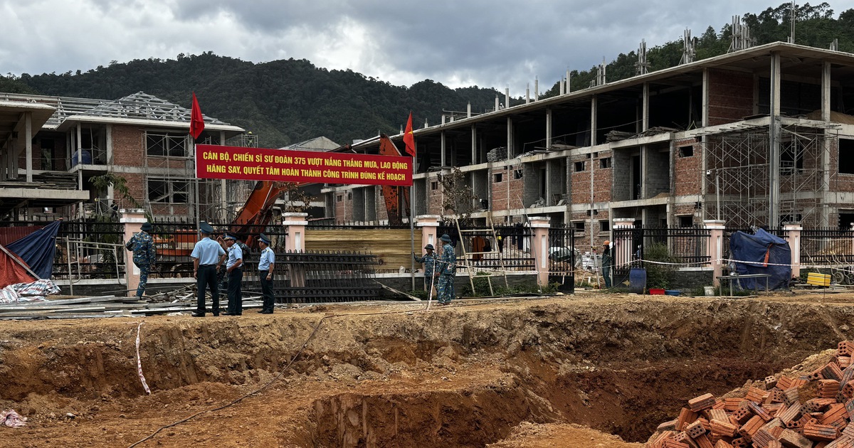 Lãnh đạo TP Đà Nẵng đặt thời hạn chót bàn giao 6 trường liên cấp vùng biên giới
