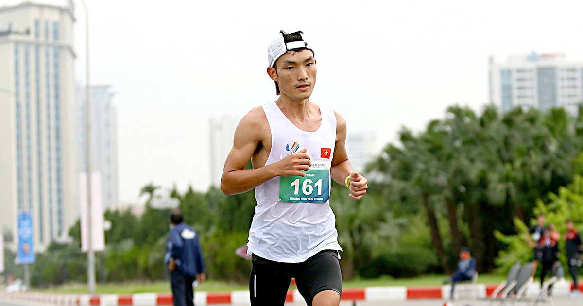 Ngọc Hoa, Nguyên Thanh dự giải bán marathon tại Hà Nội