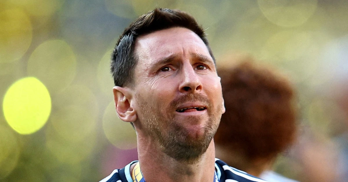 Messi thay đổi quyết định, người Argentina mừng rỡ