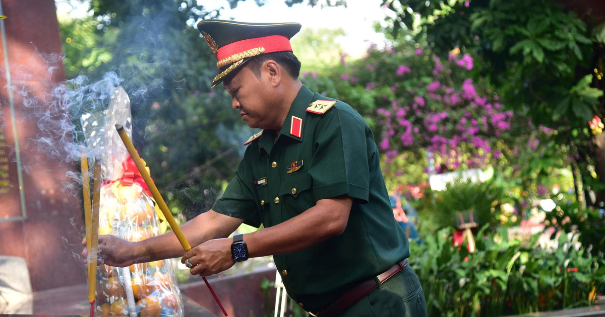 Sao sáng dẫn đường, Mãi mãi tuổi 20 tri ân các anh hùng liệt sĩ