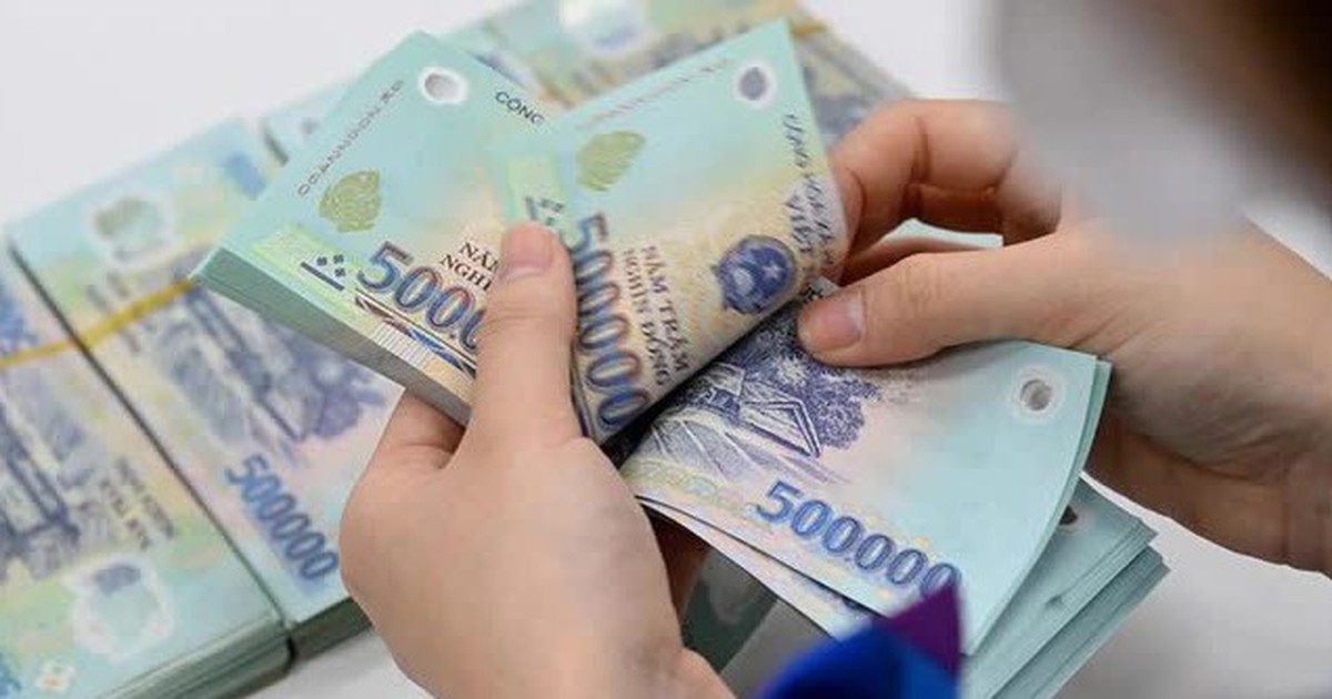 Bộ Nội vụ đề xuất tăng lương tối thiểu 7,8%, áp dụng từ 1-1-2027