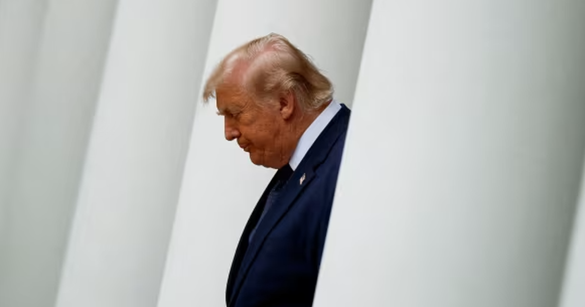 Hạ viện Mỹ thông qua nghị quyết yêu cầu ông Trump chấm dứt chiến sự với Iran