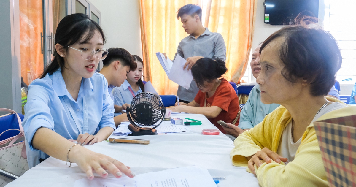 Tin tức sáng 24-7: Đề xuất bỏ giới hạn ủy quyền nhận lương hưu tối đa 12 tháng; 50 khu đất TP.HCM sắp đấu giá