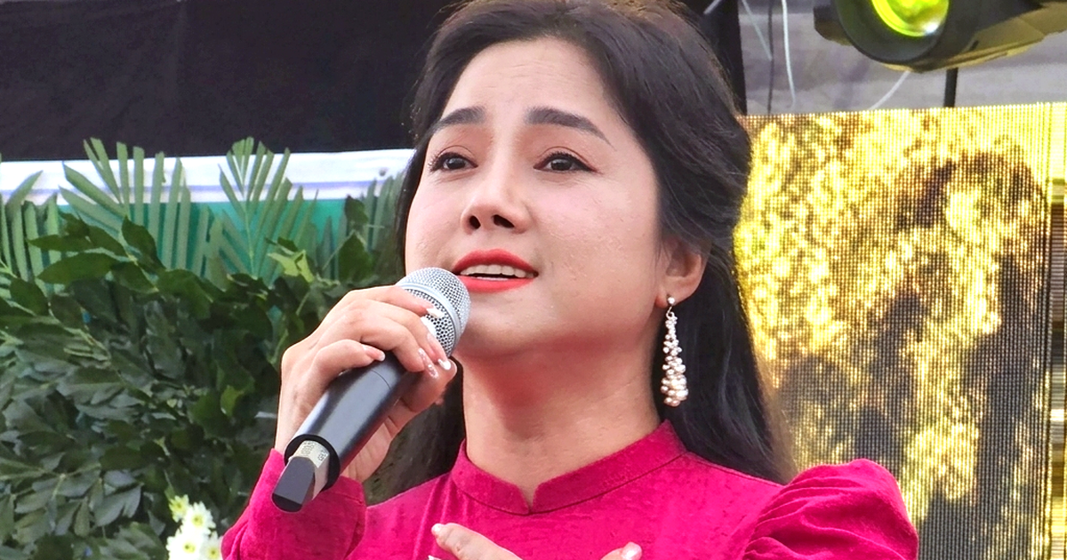 Bích Trâm bật khóc khi thu bài ca cổ chuyện tình liệt sĩ Huỳnh Văn Quên và bà Nguyễn Thị Lệ
