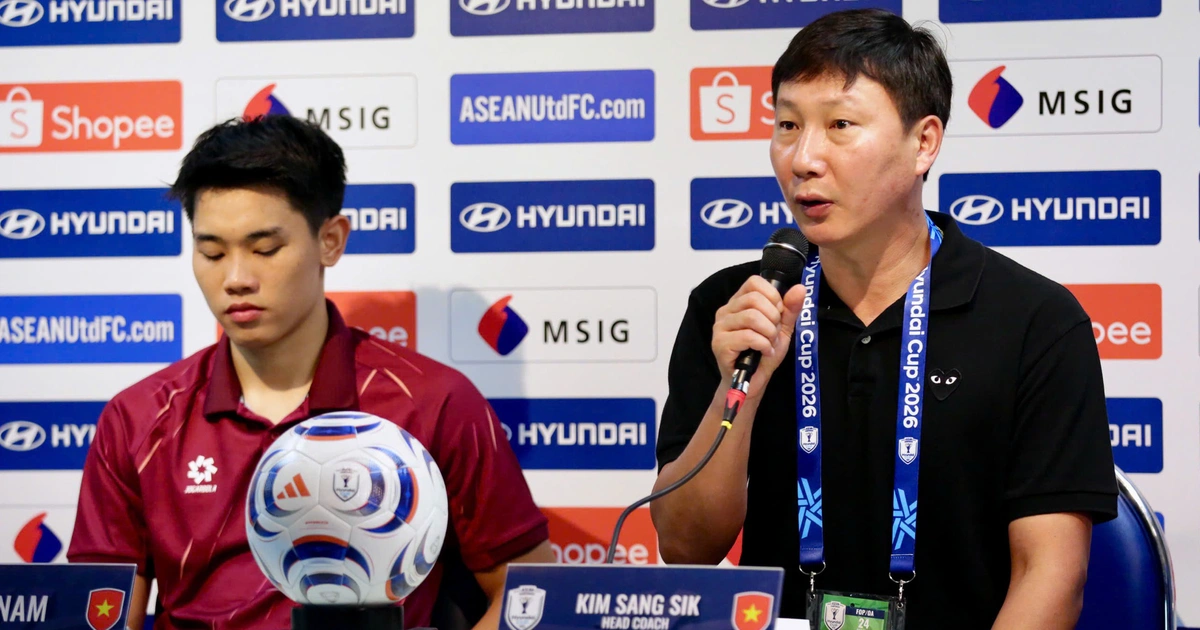 HLV Kim Sang Sik: 'Các cầu thủ đã thể hiện được 100% phong độ'