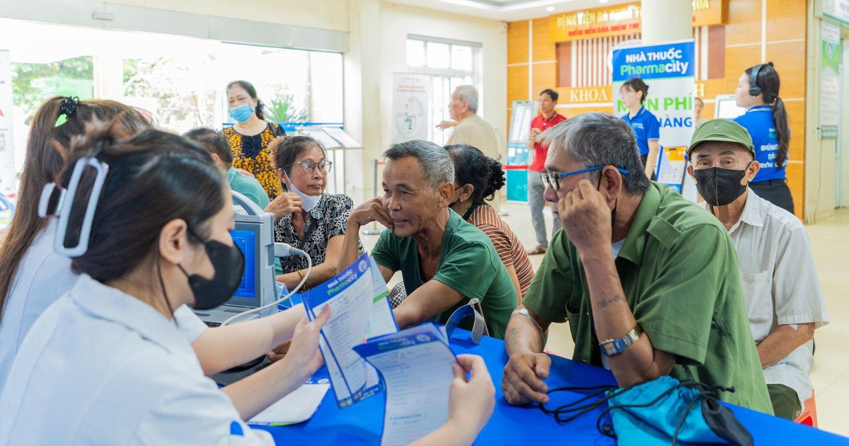 Pharmacity triển khai ‘Trạm sức khỏe’ tri ân các thương binh, cựu chiến binh dịp 27-7