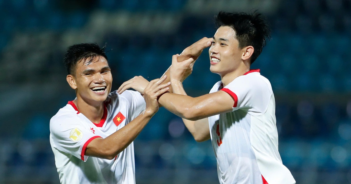 ASEAN Cup: Điểm 10 duy nhất cho Đình Bắc của tuyển Việt Nam, cầu thủ nào xếp thứ 2?