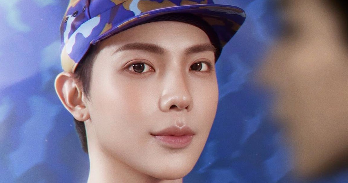 Erik xin lỗi vì ảnh trên poster Sao nhập ngũ lộ lớp kem nền dày