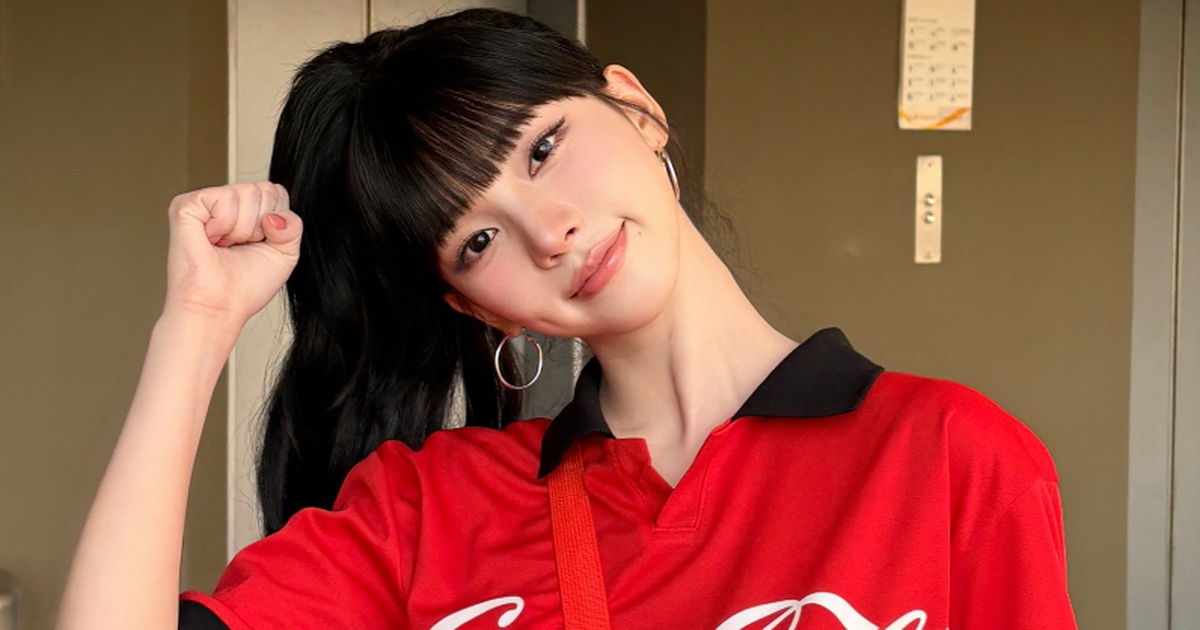 Dàn mỹ nhân thổi bùng xu hướng thời trang cổ vũ sau World Cup