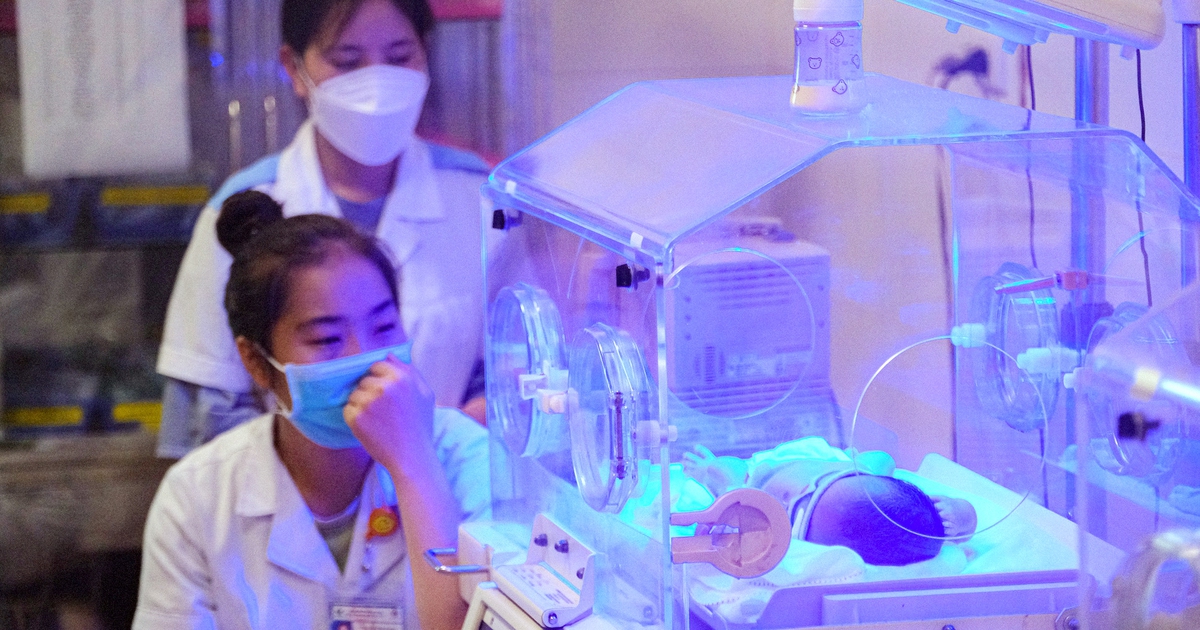 Bộ Y tế đề xuất khảo sát các yếu tố khiến 15 địa phương 'thừa bé trai, thiếu bé gái'