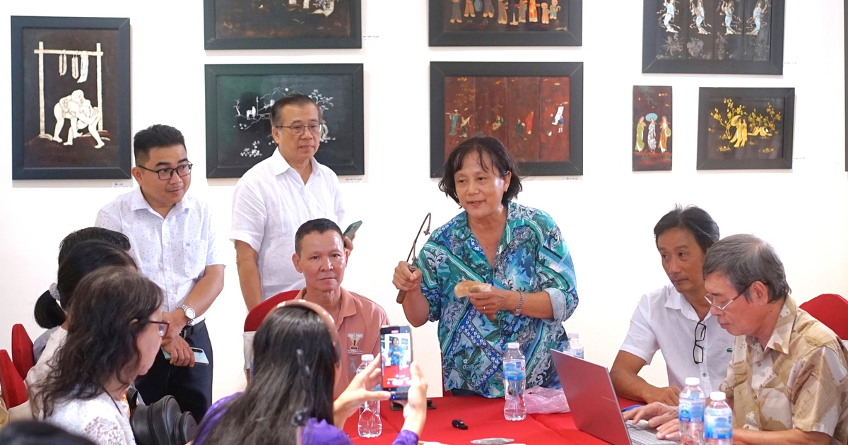 Nghe chuyện nghề sơn mài nhân triển lãm 'Chu tất bình dân'