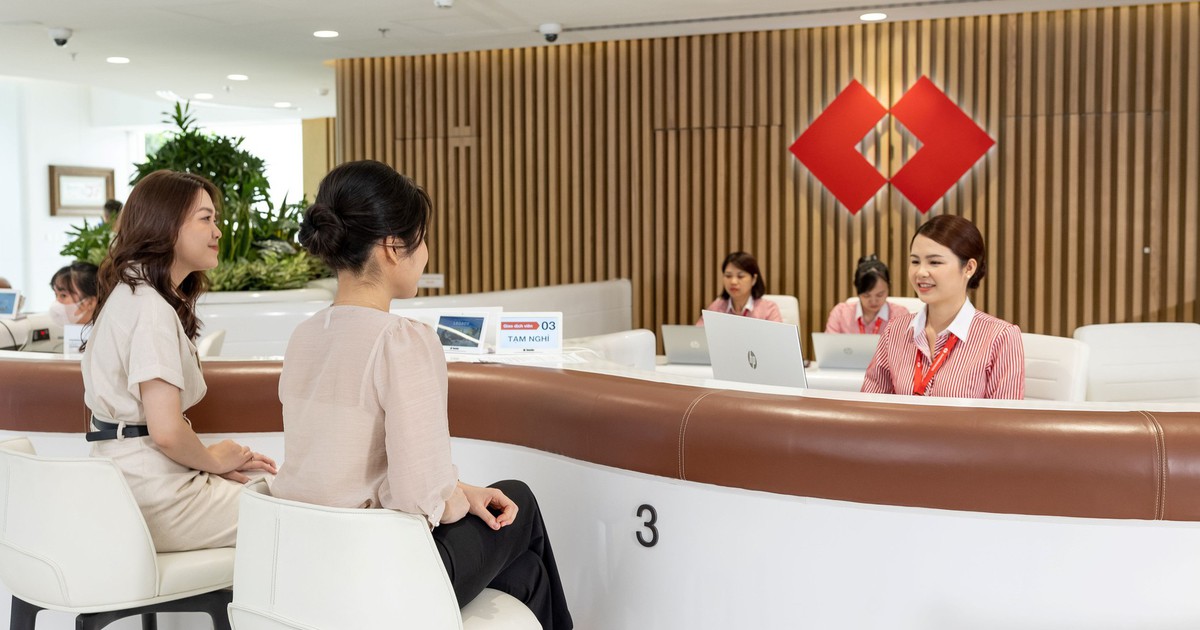 Techcombank báo lãi trước thuế gần 18.540 tỉ đồng trong nửa đầu năm