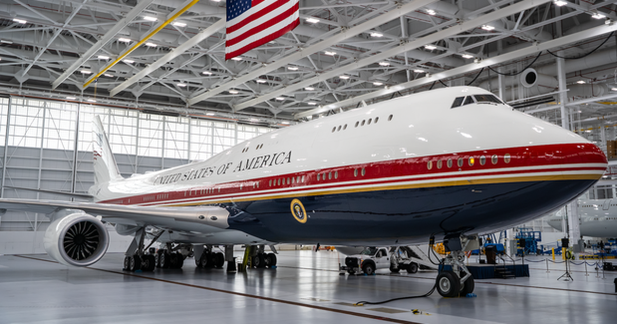 Boeing mất hơn 3 tỉ USD vì dự án Air Force One của ông Trump