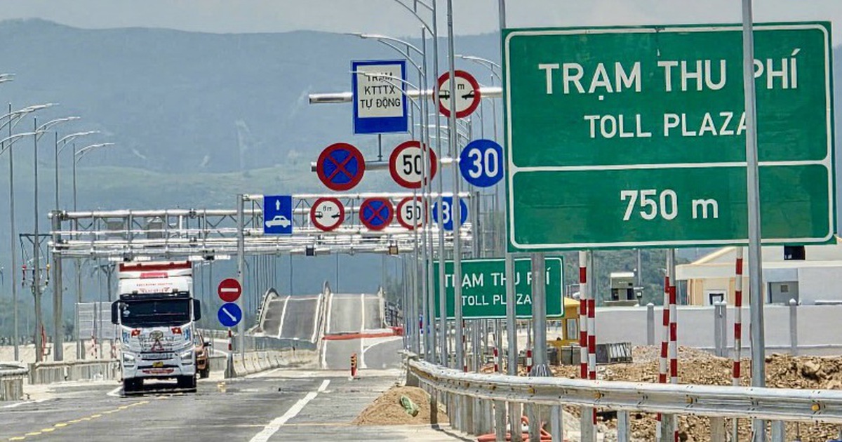 Tạm đóng gần 23km cao tốc Chí Thạnh - Vân Phong trong 2 ngày để lắp hệ thống giao thông thông minh