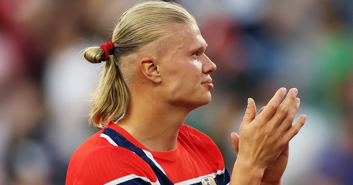 Các kiểu dây buộc tóc của Erling Haaland khiến World Cup phát sốt
