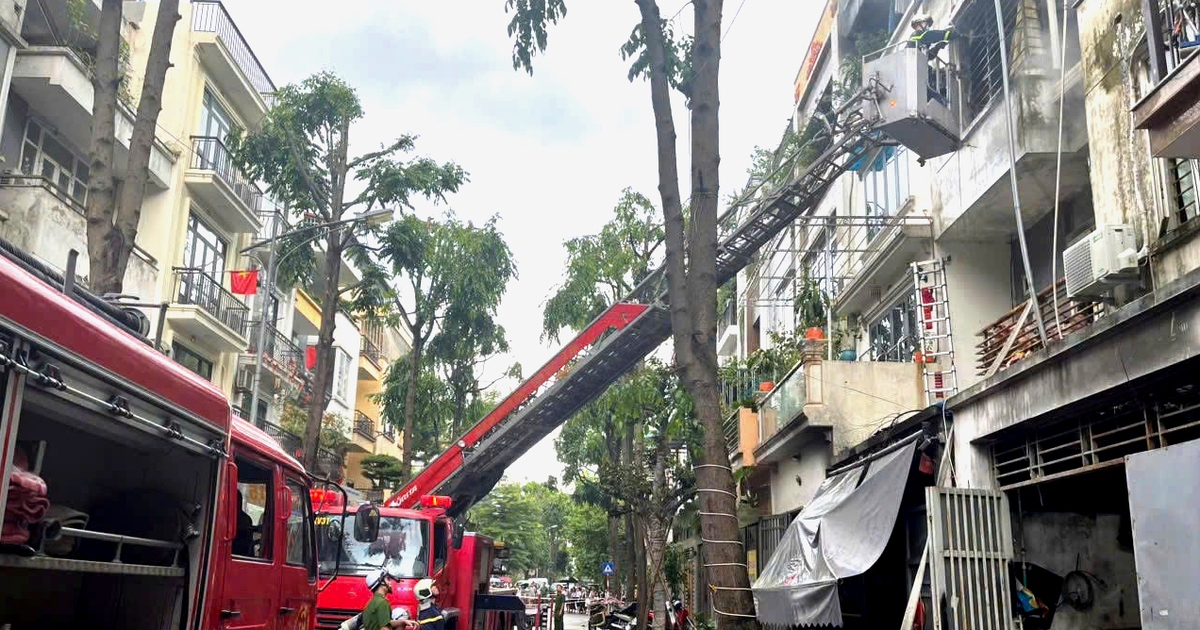 Chủ tịch Hà Nội chỉ đạo điều tra vụ cháy làm 2 người chết trong căn nhà liền kề