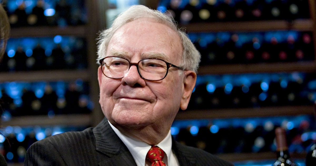 Không có hàng trăm tỉ đồng, nhà đầu tư Việt vẫn có thể học Warren Buffett ở điều này