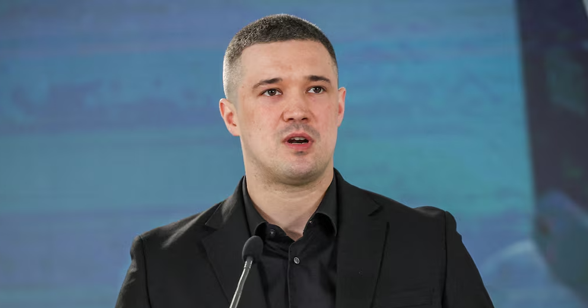 Cựu Bộ trưởng Quốc phòng Ukraine lần đầu nói về lý do bị miễn nhiệm