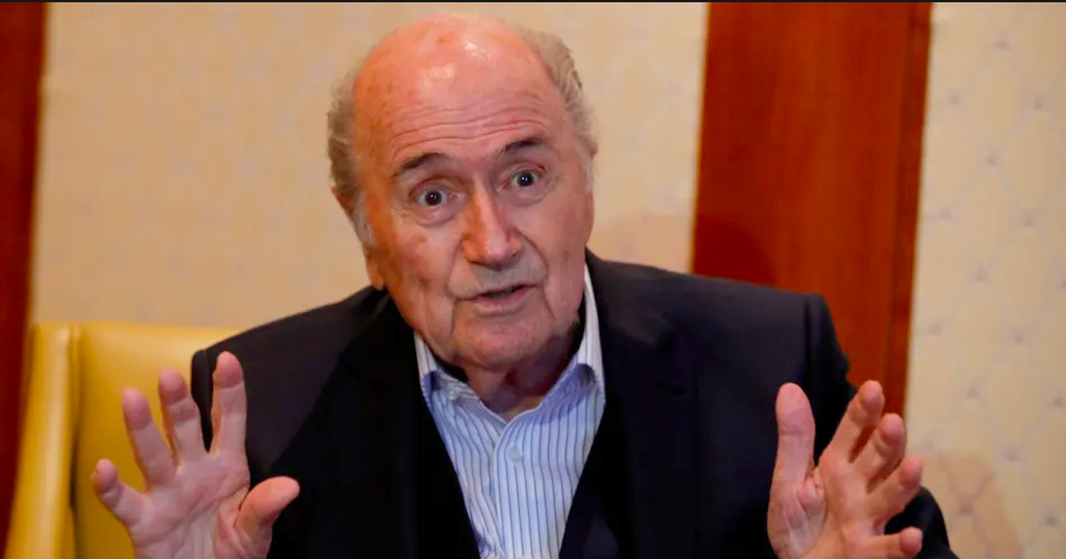 Cựu Chủ tịch FIFA Sepp Blatter chỉ trích Infantino