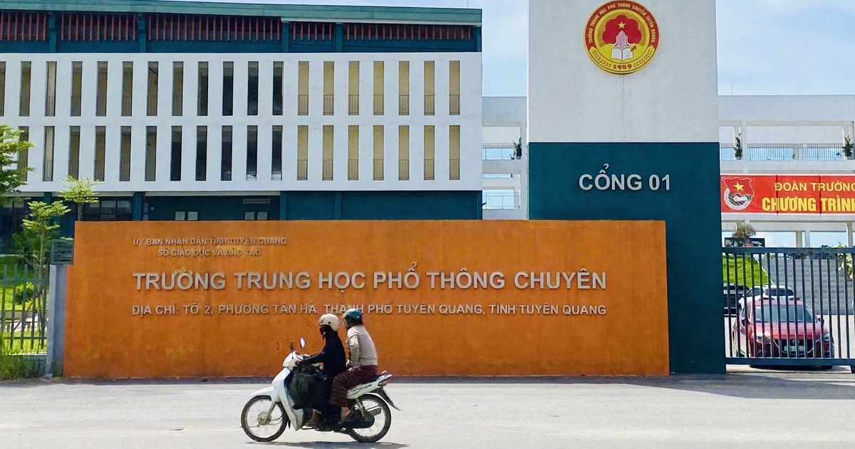 Vụ hơn 140 điểm 10 toán tại chuyên Tuyên Quang: Đã khởi tố 29 bị can, bắt tạm giam 7 người