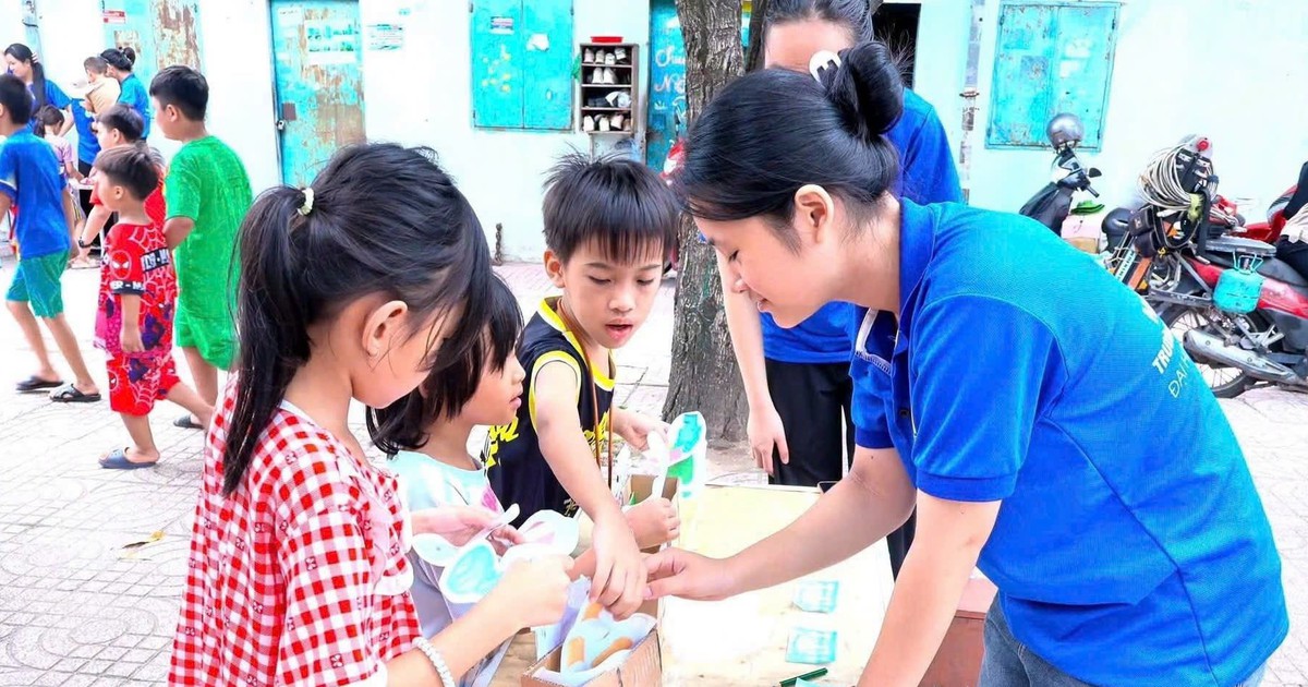 Tổ chức nhiều hoạt động vui chơi cho con của công nhân tại các khu trọ