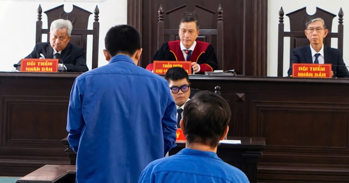 'Phù phép' nước máy thành nước khoáng đóng chai, giám đốc và quản lý hầu tòa