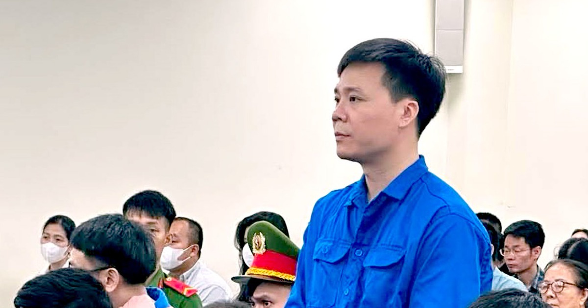 'Ông trùm' đường dây 100 tấn thực phẩm chức năng giả lãnh hơn 16 năm tù, cựu cục phó 6 năm tù