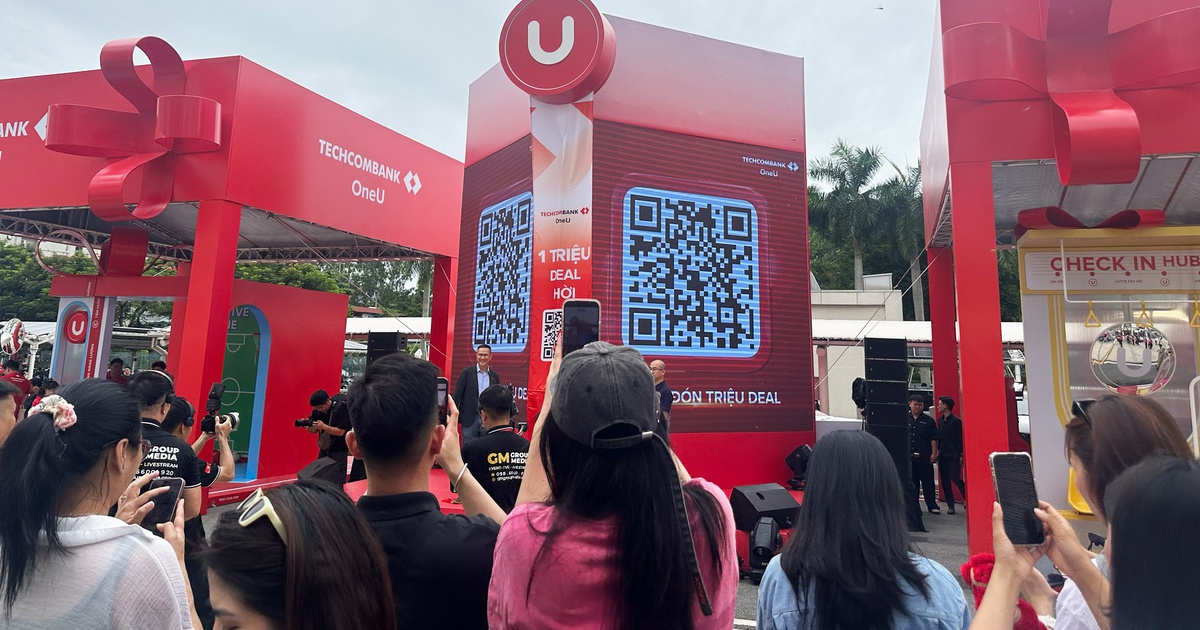 Techcombank ra mắt chương trình khách hàng thân thiết OneU