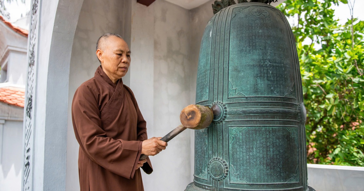 Bảo vật quốc gia lưu giữ câu chuyện miễn sưu thuế ở ngôi làng ngàn năm tuổi tại Hà Nội