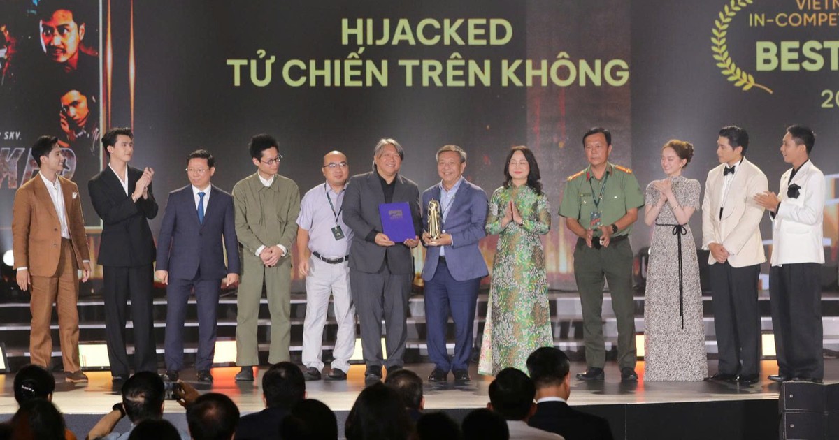 Tử chiến trên không là phim Việt Nam hay nhất tại Liên hoan phim châu Á Đà Nẵng