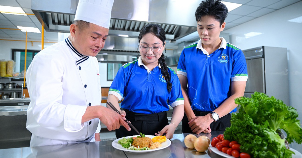 Chọn nguyện vọng 1 vào Văn Hiến, thí sinh nhận học bổng đến 80% học phí toàn khóa
