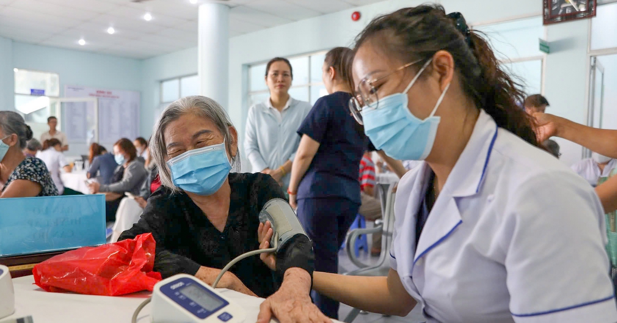 Giám đốc Sở Y tế TP.HCM: Người dân có thể chọn bất kỳ cơ sở y tế nào để khám sức khỏe miễn phí