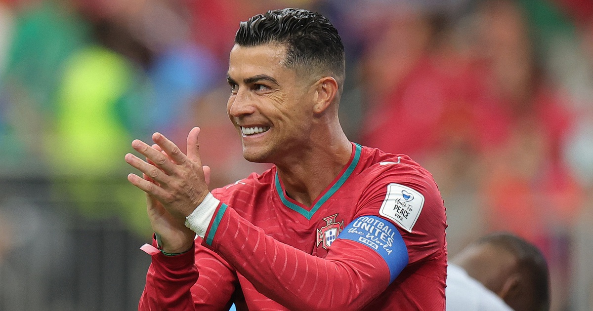 Trực tiếp Bồ Đào Nha - Tây Ban Nha (2h): Ronaldo đá chính