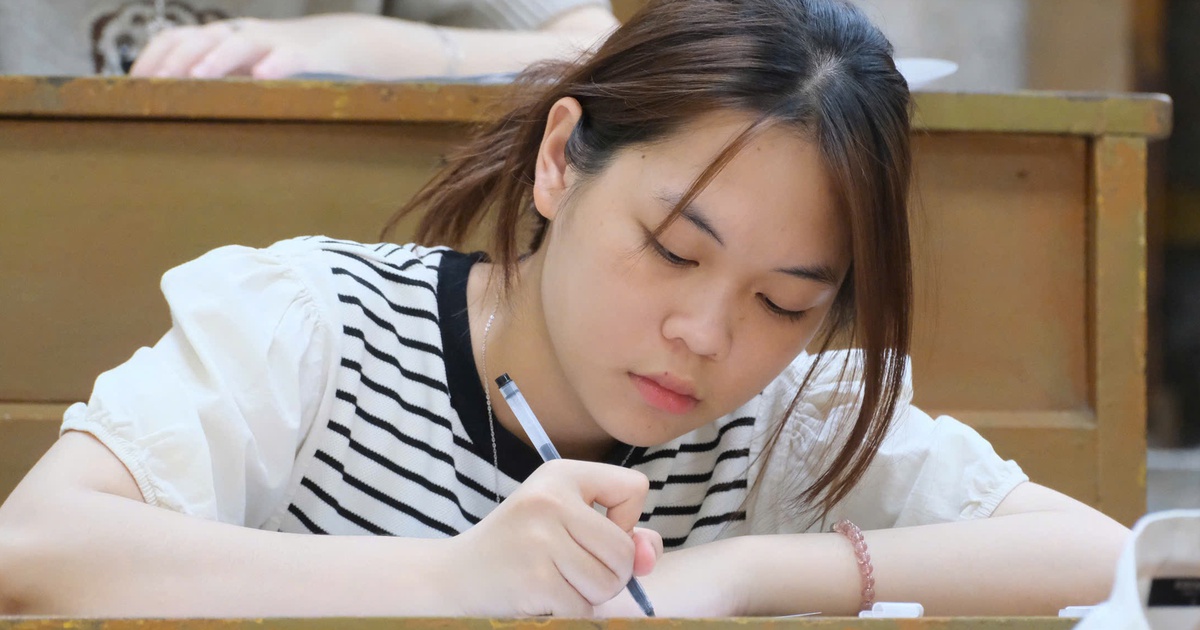 Trường ĐH Sư phạm Hà Nội công bố bảng quy đổi điểm thi đánh năng lực SPT sang điểm thi tốt nghiệp THPT