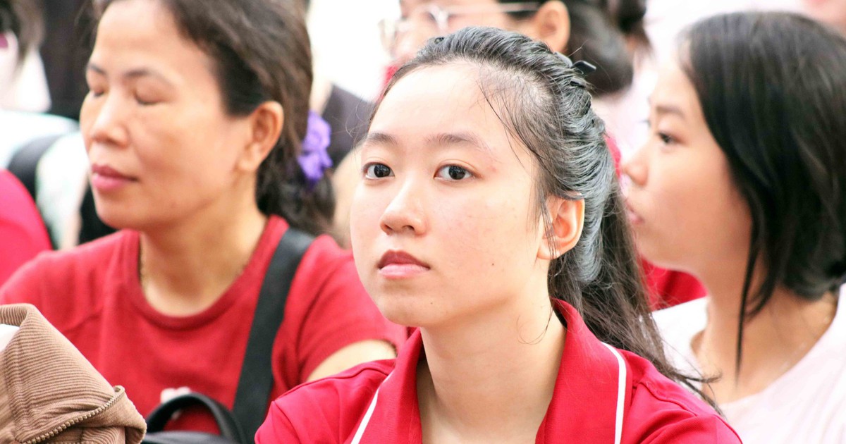 Đang đăng ký nguyện vọng, một trường cao đẳng đã cho 300 tân sinh viên nhập học