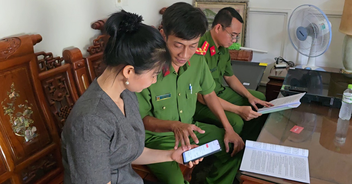 Công an địa phương hướng dẫn cụ thể cách khai báo lưu trú theo quy định mới