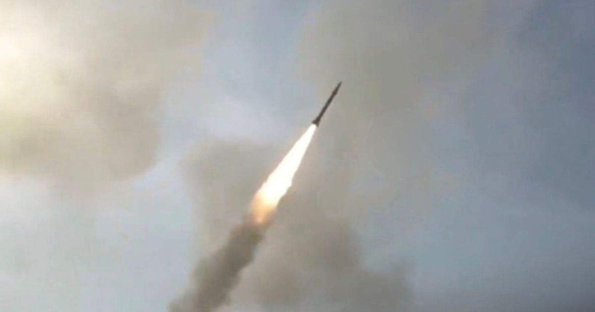 Iran: ông Trump 'đẩy khu vực vào lửa', sẽ đóng eo biển Hormuz nếu có cuộc tấn công mới