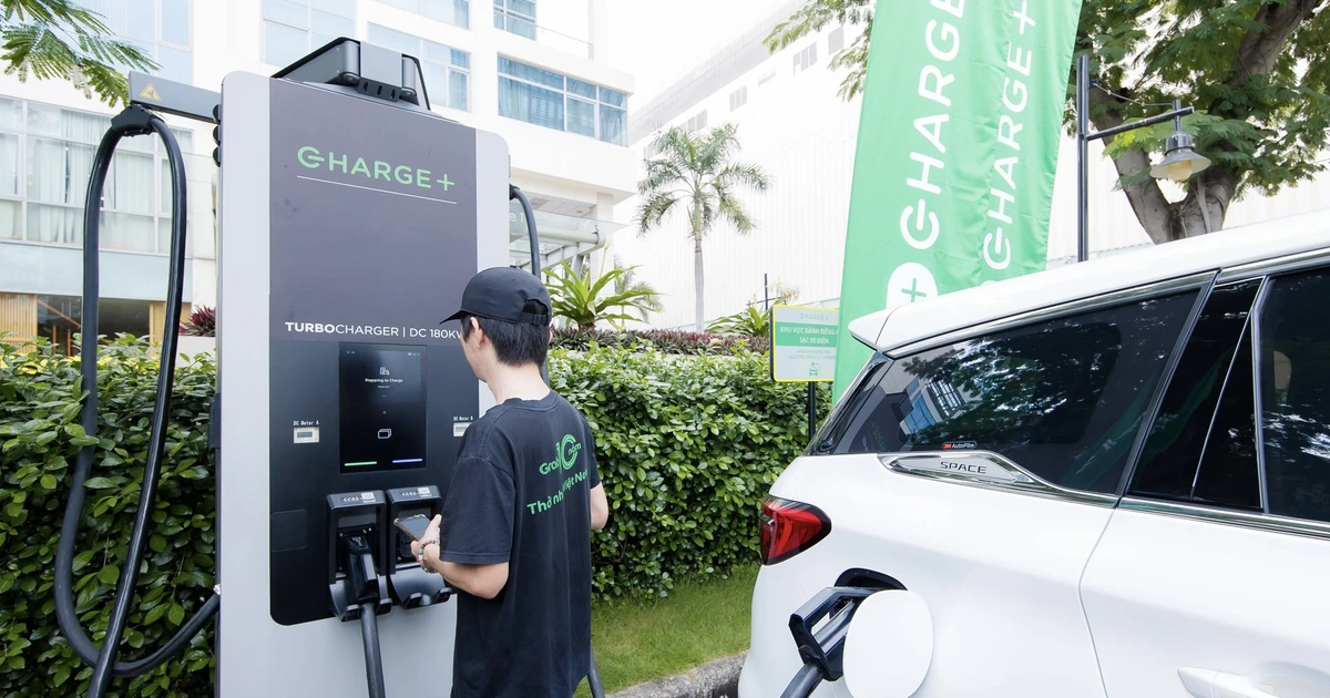 Grab đầu tư phát triển trạm sạc xe điện dùng chung theo hình thức nào?