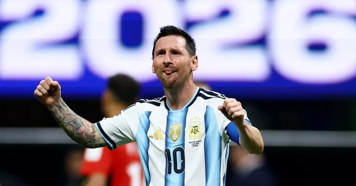 Messi gây bất ngờ ở đội hình tiêu biểu vòng 16 đội