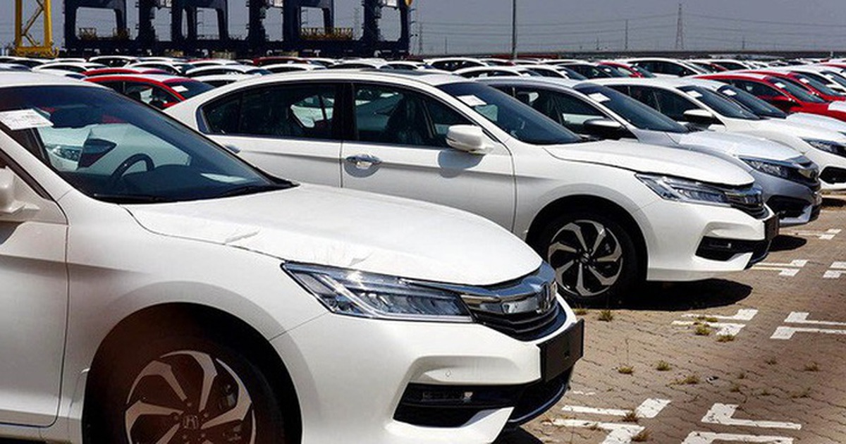 Nhập khẩu ô tô dạng biếu, tặng: Sẽ kiểm soát ngay từ đầu vào để ngăn trục lợi?