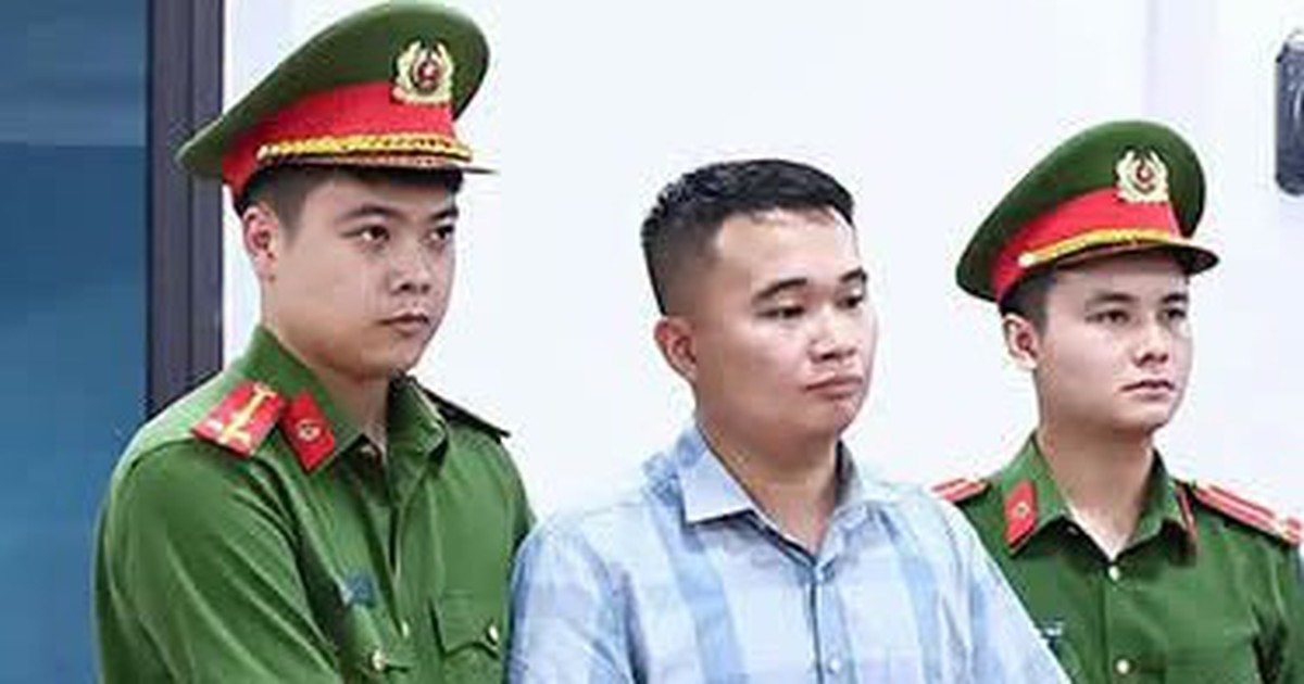 Vụ điểm 10 toán ở Tuyên Quang: Ai chỉ đạo giáo viên Nguyễn Hà Duy vào phòng chỉ bài thí sinh?