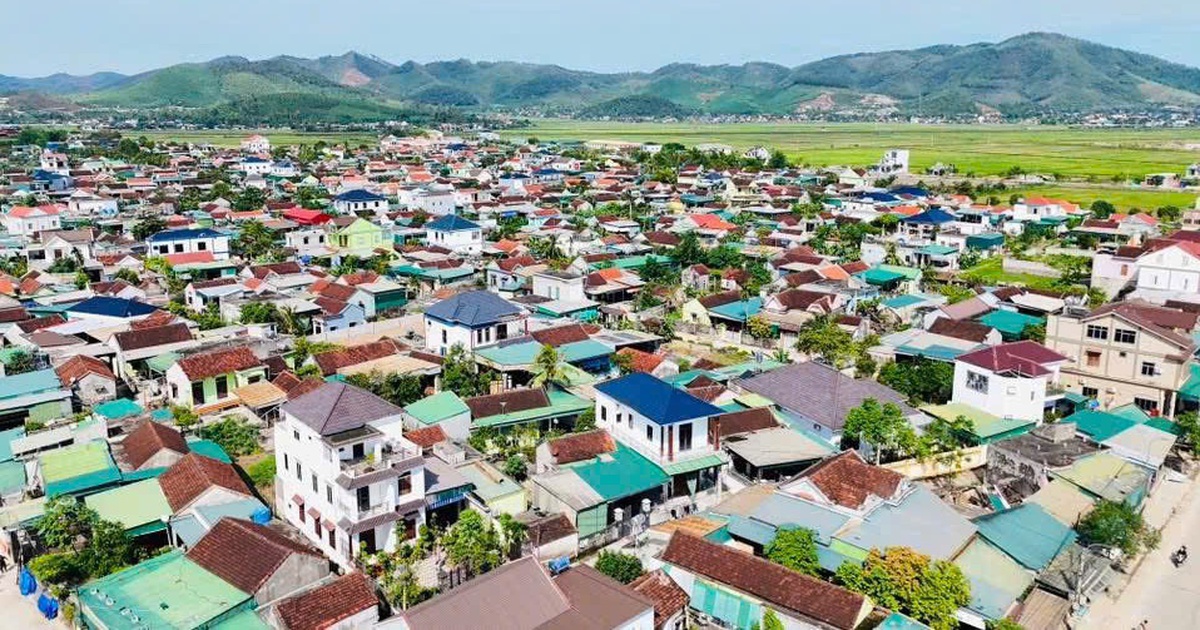Bộ Nội vụ: Tiếp tục sáp nhập xã, phường chưa đạt chuẩn
