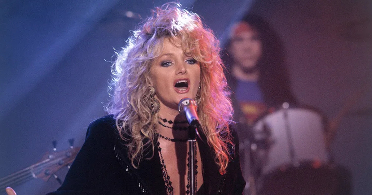 'Total Eclipse of the Heart' mãi còn, Bonnie Tyler ra đi ở tuổi 75