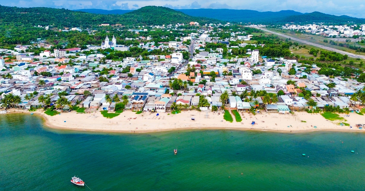 Đẩy nhanh bồi thường, hỗ trợ tái định cư làm dự án đường ven biển phía tây đảo Phú Quốc