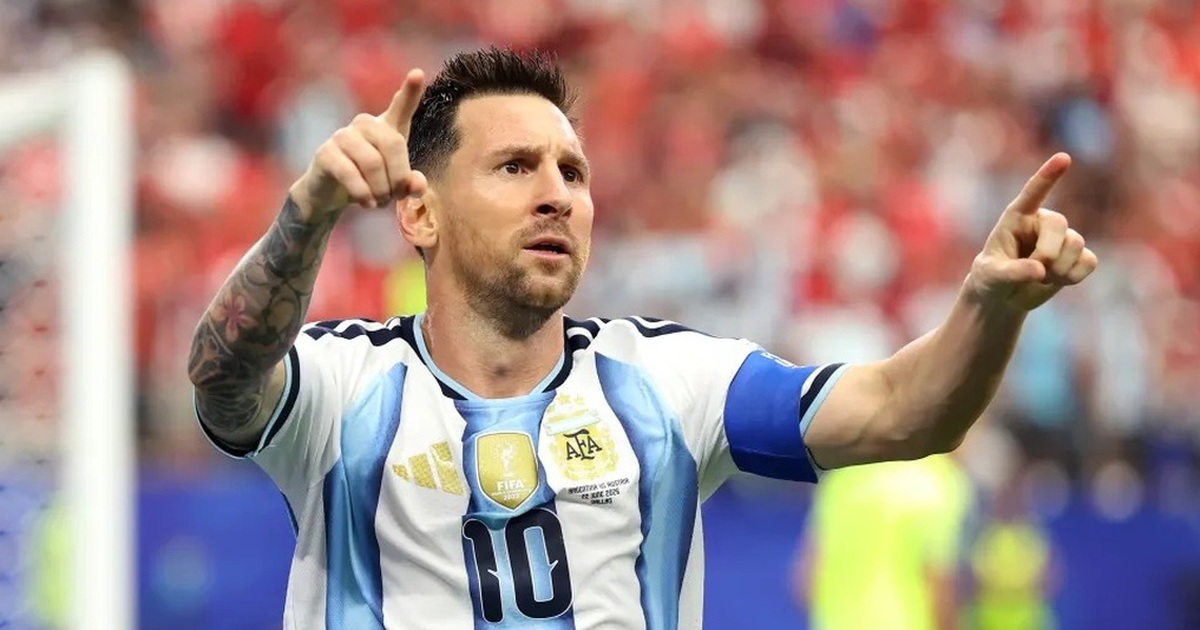 Messi xếp dưới 1 cầu thủ trong bảng xếp hạng Quả bóng vàng World Cup