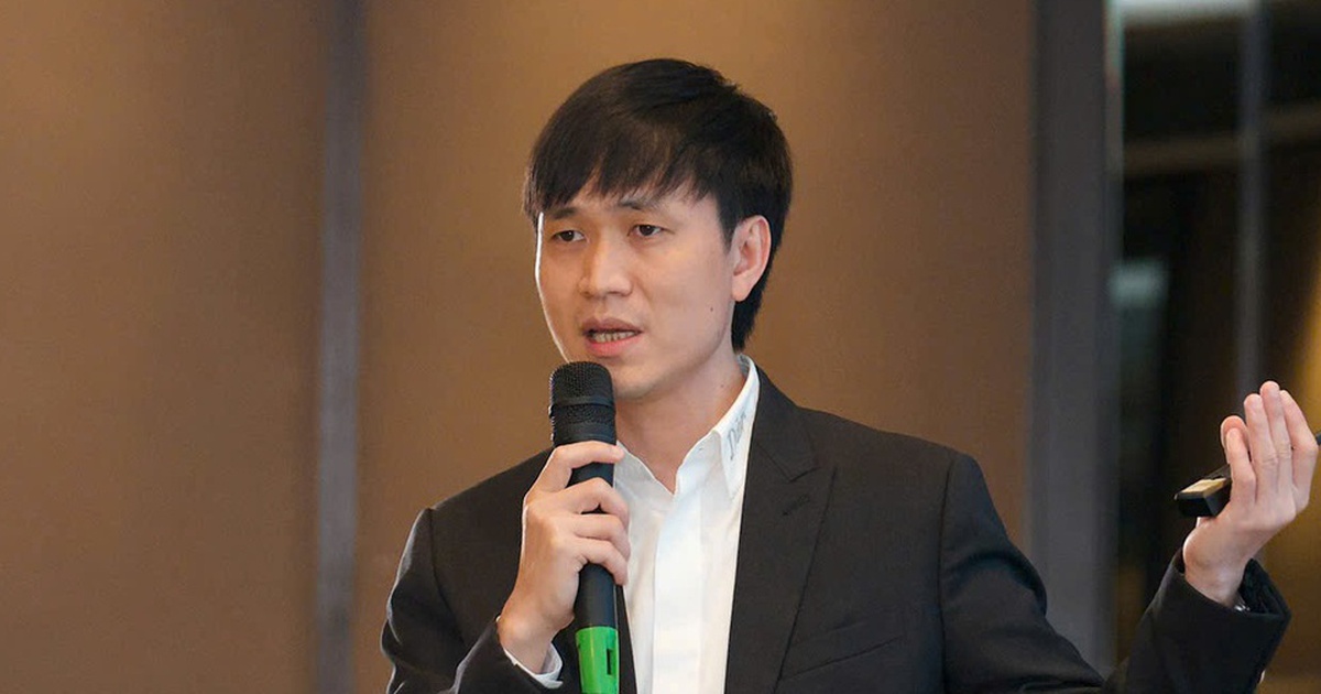 Một hệ thống cầm đồ chào bán ra công chúng hơn 22 triệu cổ phiếu